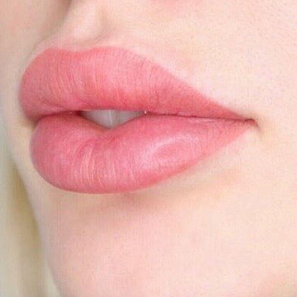 Тонкие губы у девушки фото
